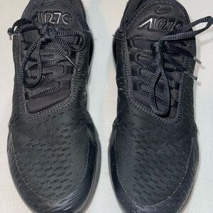 Nike Air Max 270 Triple Black Sneakers